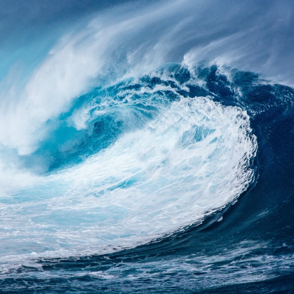 Image of a wave