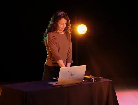 Vidéo émeraude - © Céline Côté