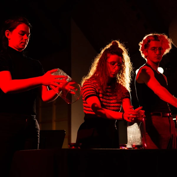 Photo de l'ensemble Bakarlari