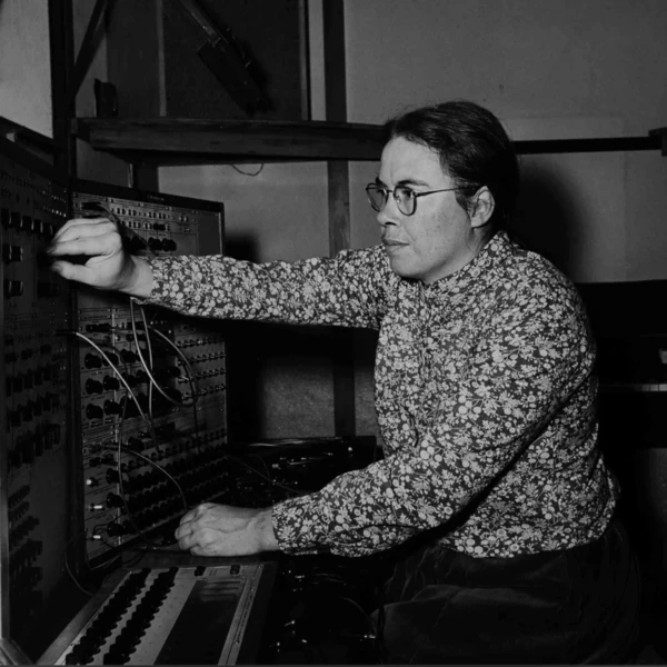 pauline oliveros